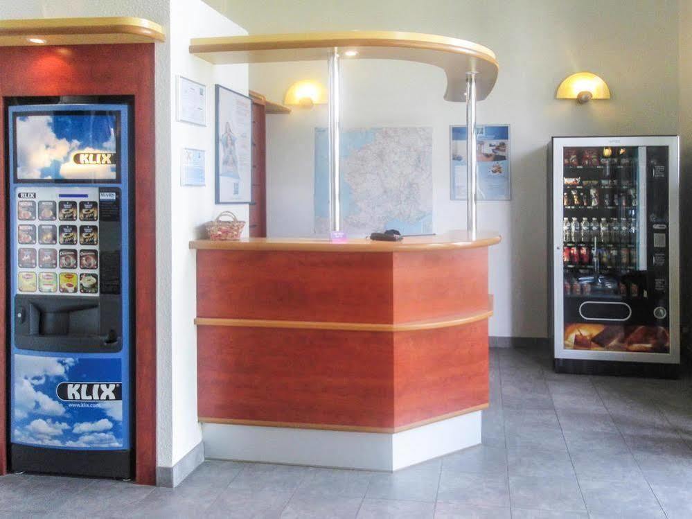 Hotel Inn Design Resto Novo Chateaubriant Bagian luar foto